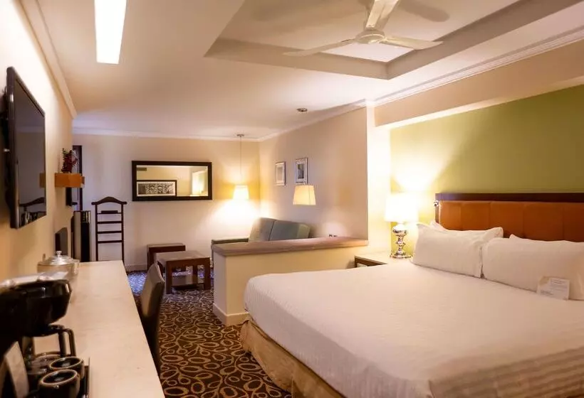 ホテル Emporio Zacatecas