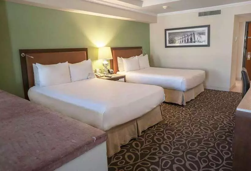 ホテル Emporio Zacatecas