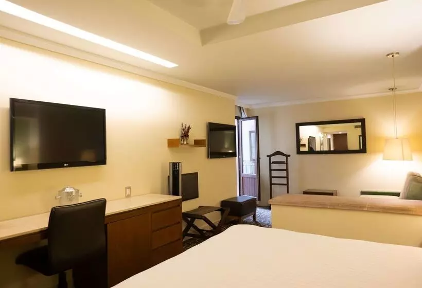 ホテル Emporio Zacatecas