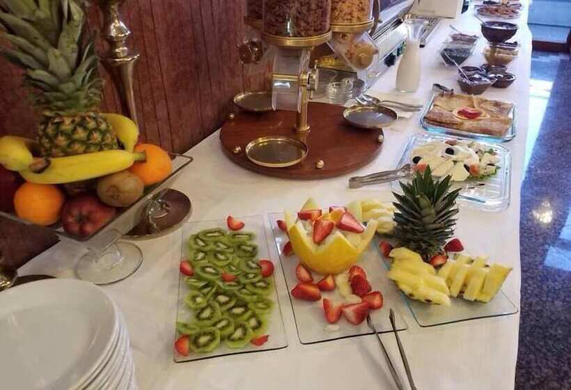 Grand Hotel & Spa Tirana