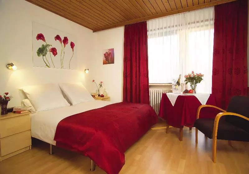 Отель Haus am Berg