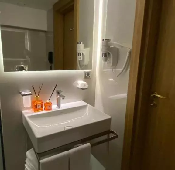 ホテル Lady Diana