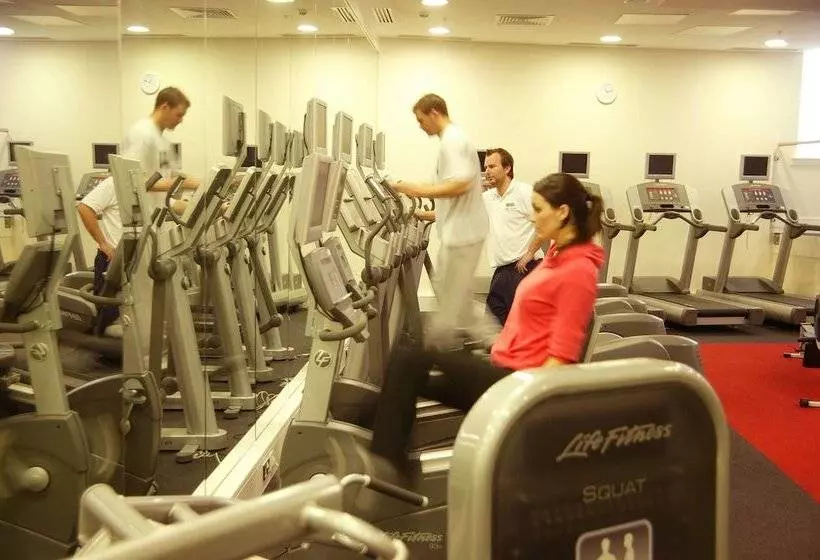 فندق Limerick Strand