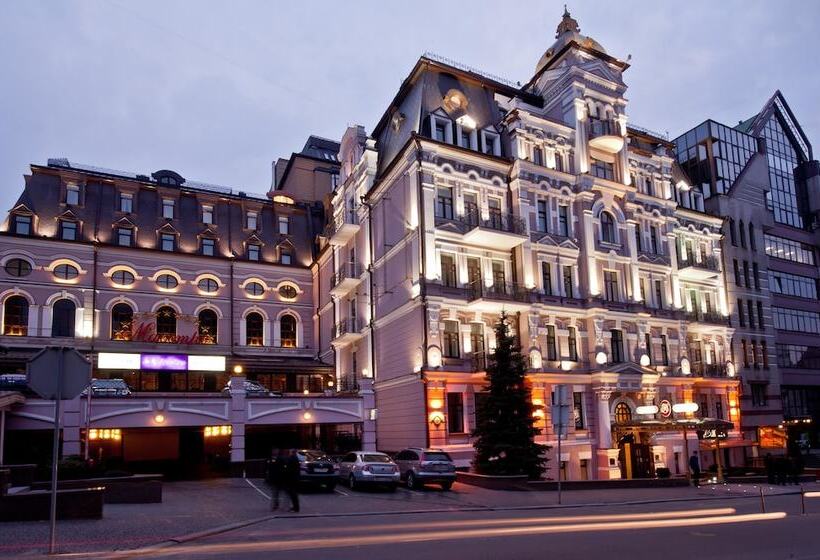 Opera Hotel   The Leading Hotels Of The World