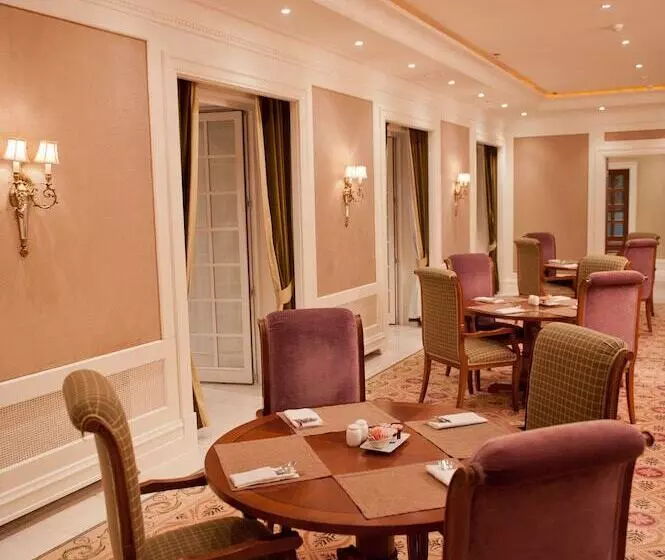 Opera Hotel The Leading Hotels Of The World