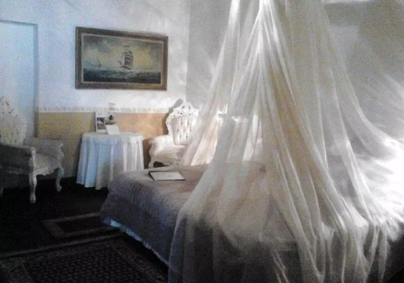 호텔 San Felipe El Real