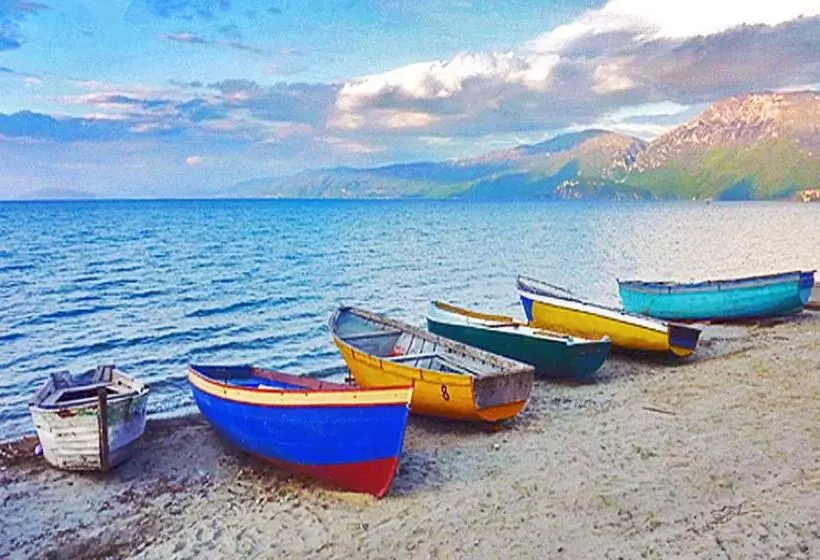 호텔 Sirena Pogradec