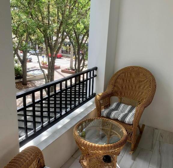 فندق Inn On Fifth