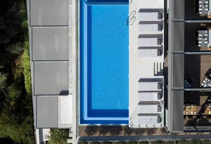 בית מלון כפרי Dusit Suites Athens