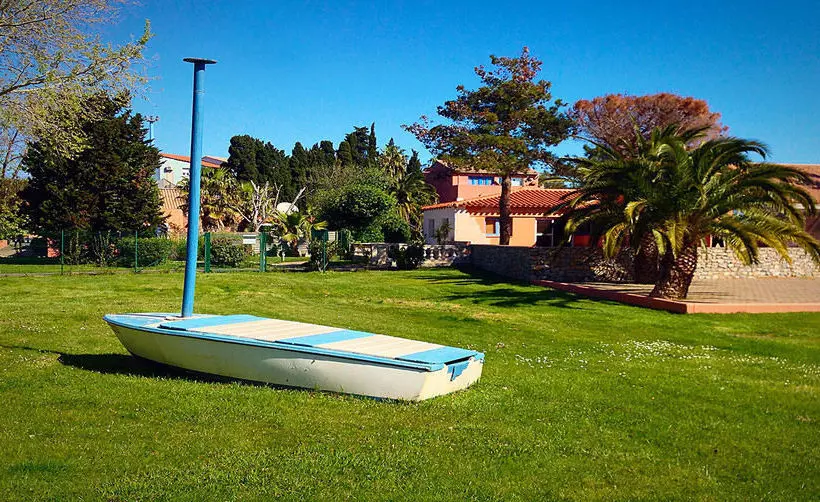 Resort Malibu Village