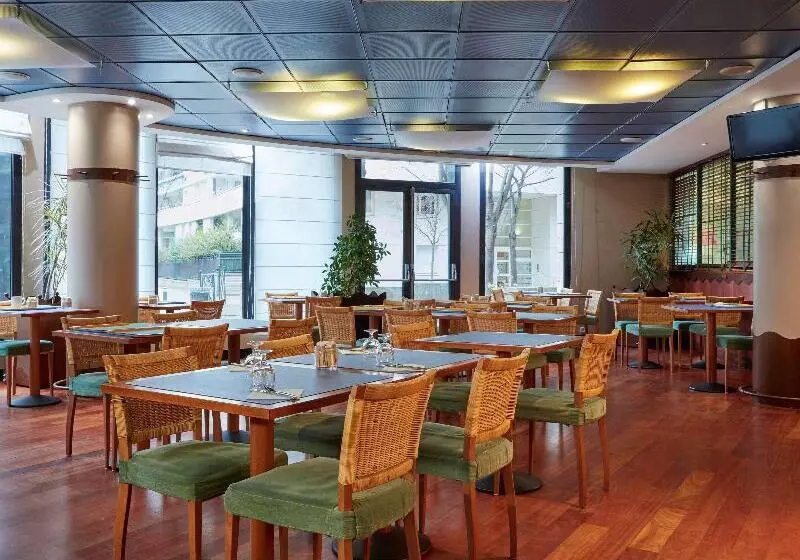 Aparthotel Adagio La Défense Le Parc