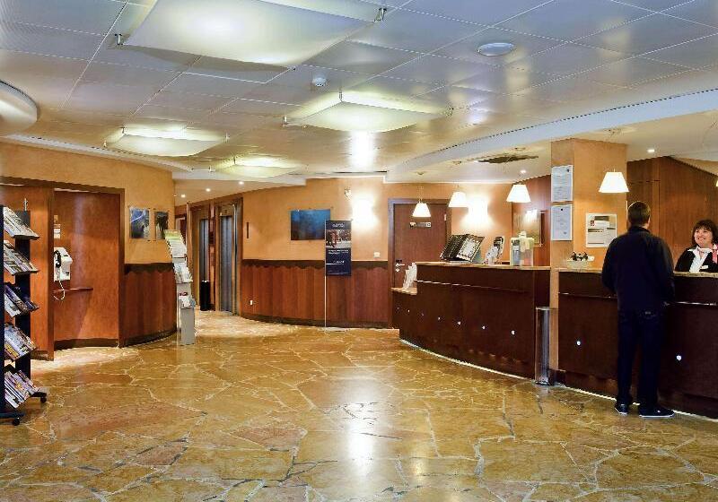 Aparthotel Adagio La Défense Le Parc