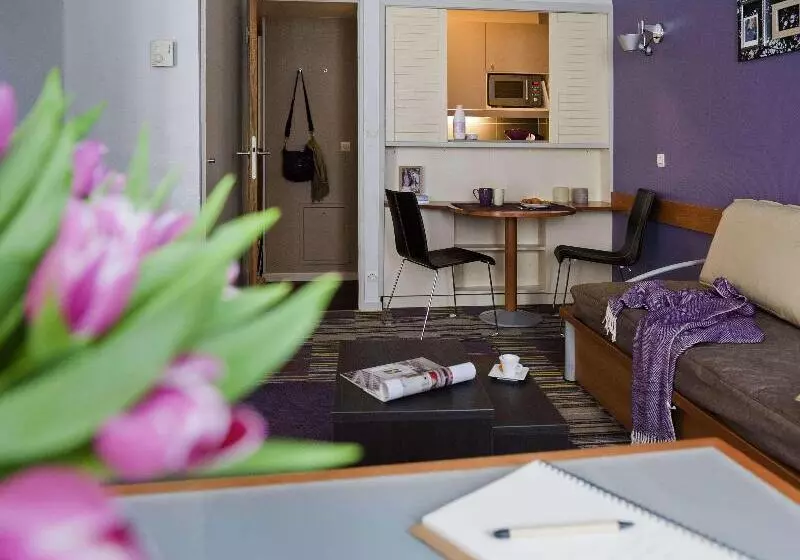 Aparthotel Adagio La Défense Le Parc