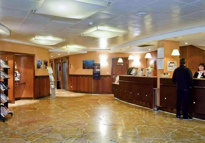 Aparthotel Adagio La Défense Le Parc