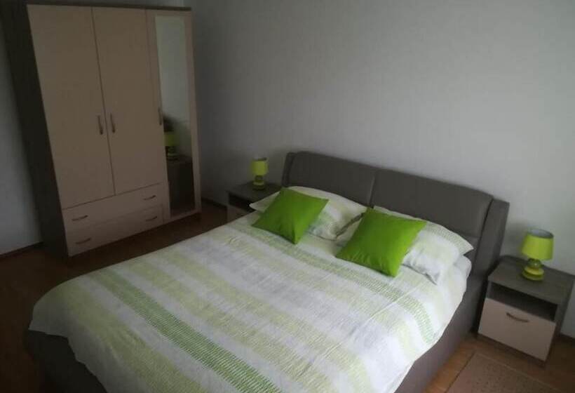 酒店 Apartments And Rooms Krizmanic