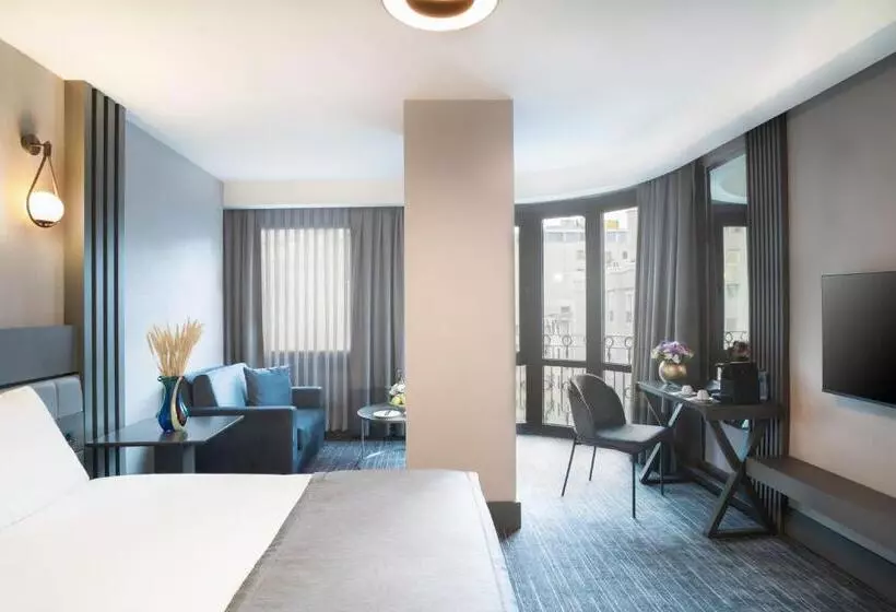 Arts Hotel Taksim