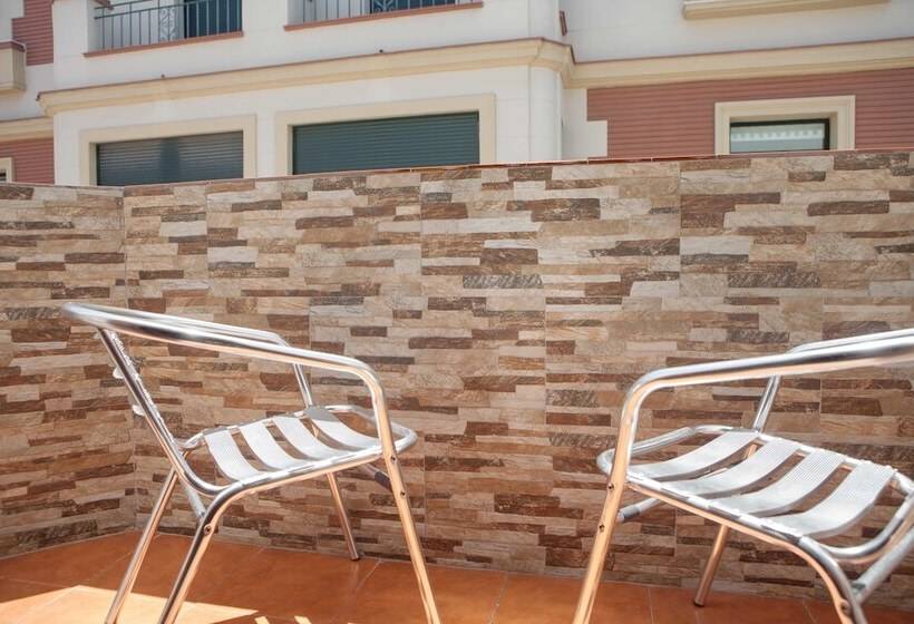 هتل Castilla Guerrero