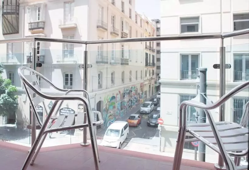 هتل Castilla Guerrero