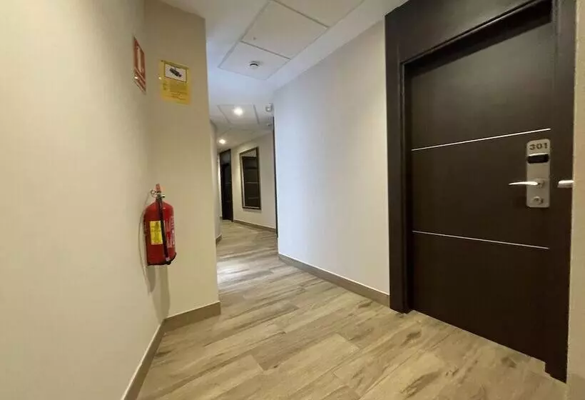 هتل Castilla Guerrero