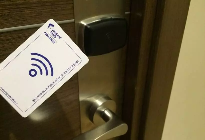 هتل Castilla Guerrero