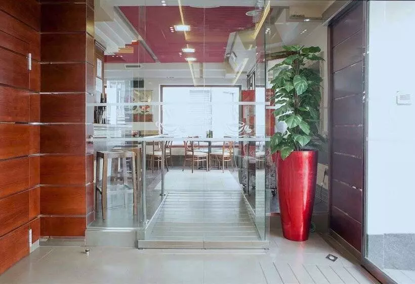 هتل Castilla Guerrero