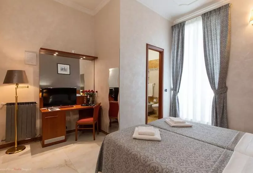 בית מלון כפרי Centro Cavour