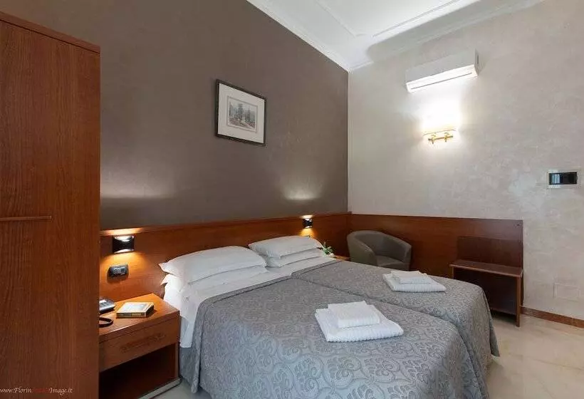 בית מלון כפרי Centro Cavour