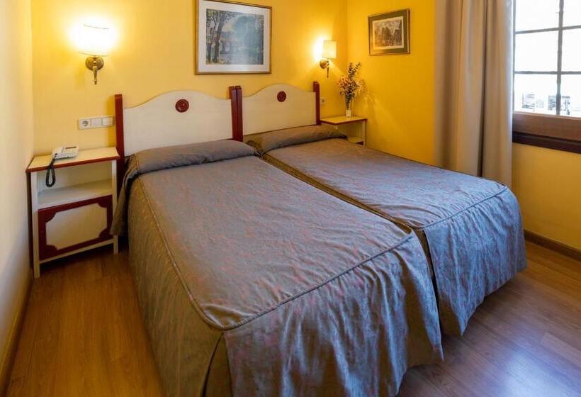 Отель De Camprodón