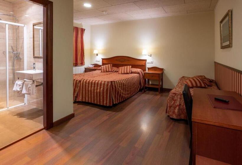 Отель De Camprodón