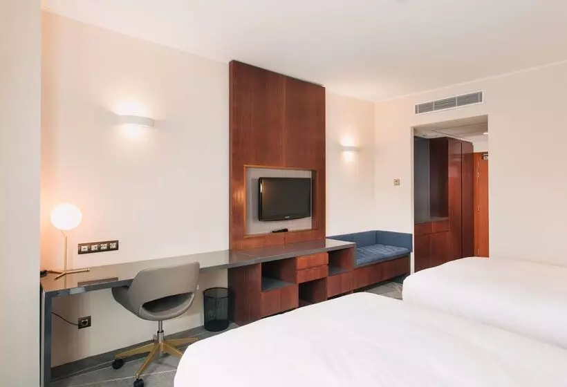 Hotel Doubletree By Hilton Cluj – City Plaza
