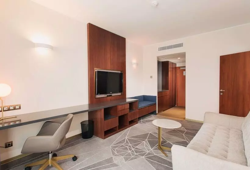 Hotel Doubletree By Hilton Cluj – City Plaza