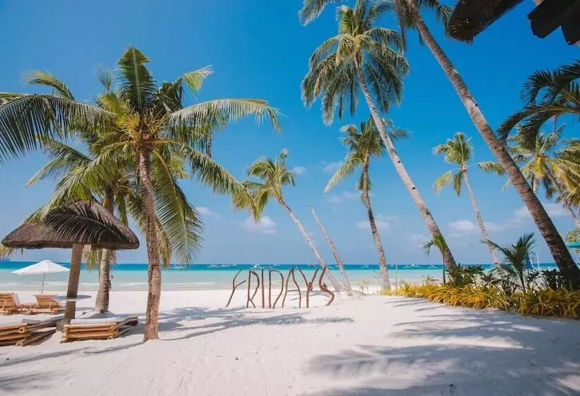 酒店 Fridays Boracay Resort