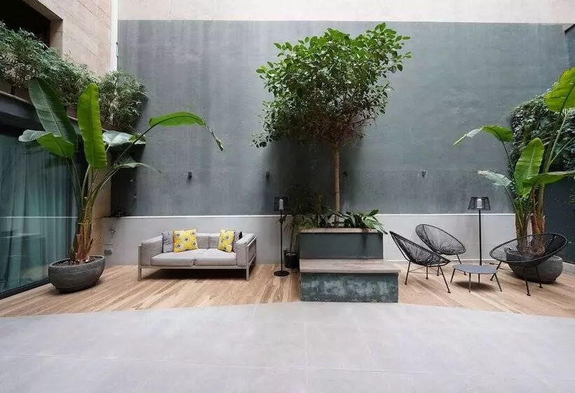 Отель Numa I Brio