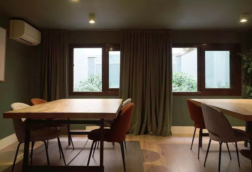 Отель Numa I Brio