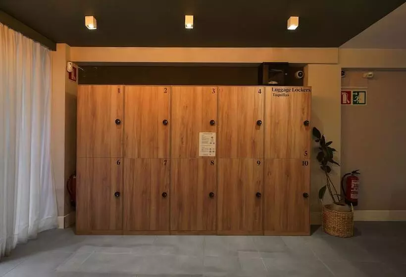 Отель Numa I Brio