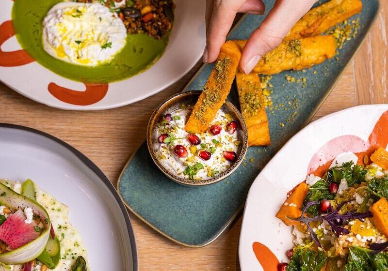 هتل Grand Hôtel Du Palais Royal