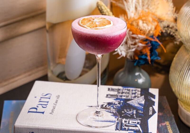 هتل Grand Hôtel Du Palais Royal