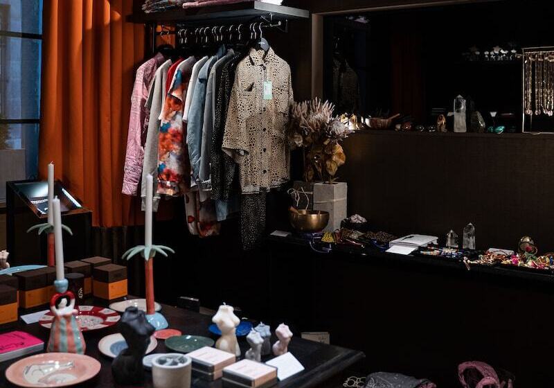 هتل Grand Hôtel Du Palais Royal