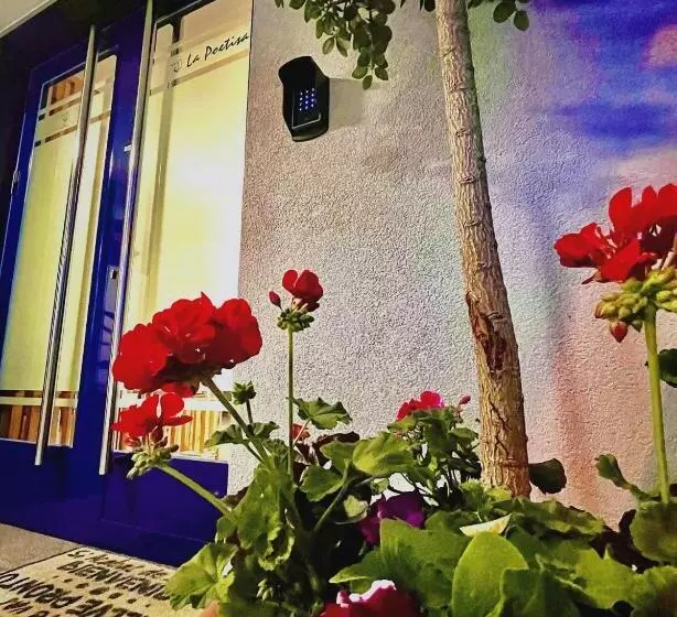 Hotel Hostal La Poetisa Auto Check In
