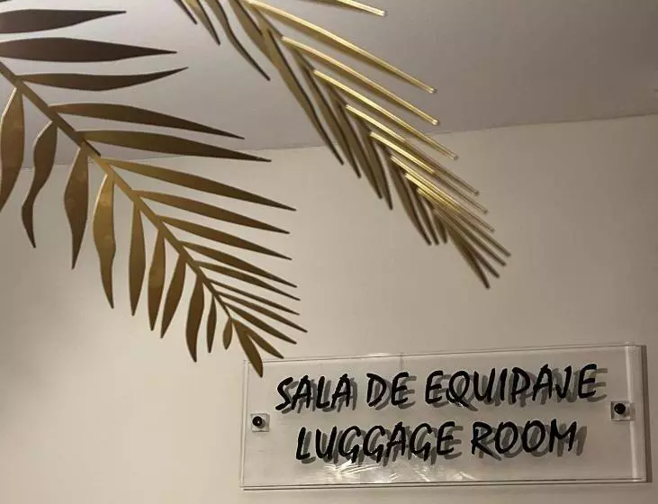 Hotel Hostal La Poetisa Auto Check In