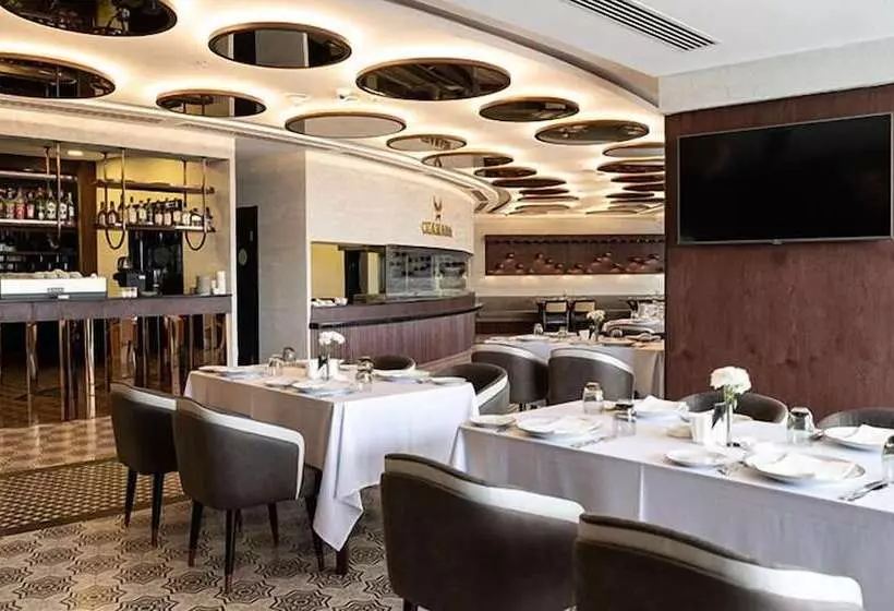 Отель Chamada Prestige