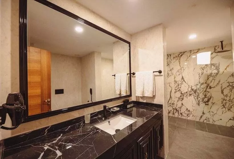 Отель Chamada Prestige