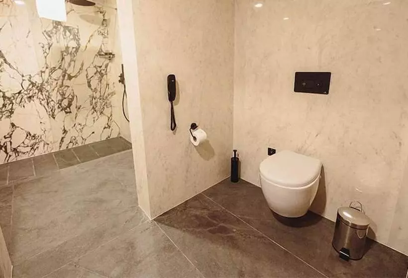 Отель Chamada Prestige