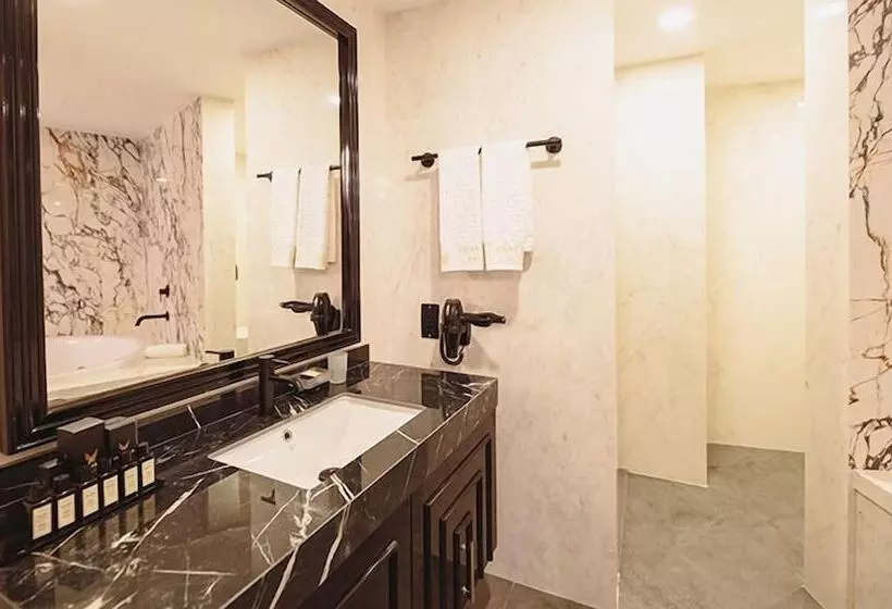 Отель Chamada Prestige