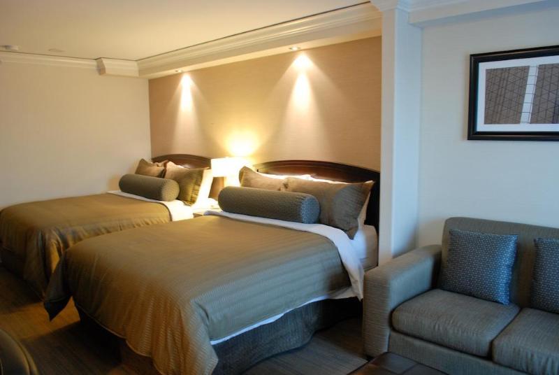 Hotel Sandman Signature Toronto Airport