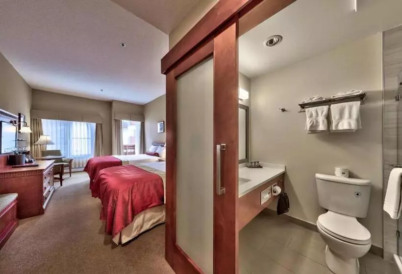 בית מלון כפרי Sun Peaks Lodge