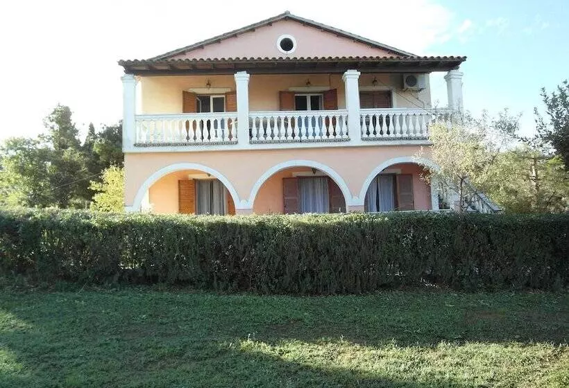 Almiros Apartments