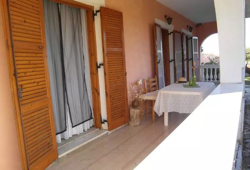 Almiros Apartments