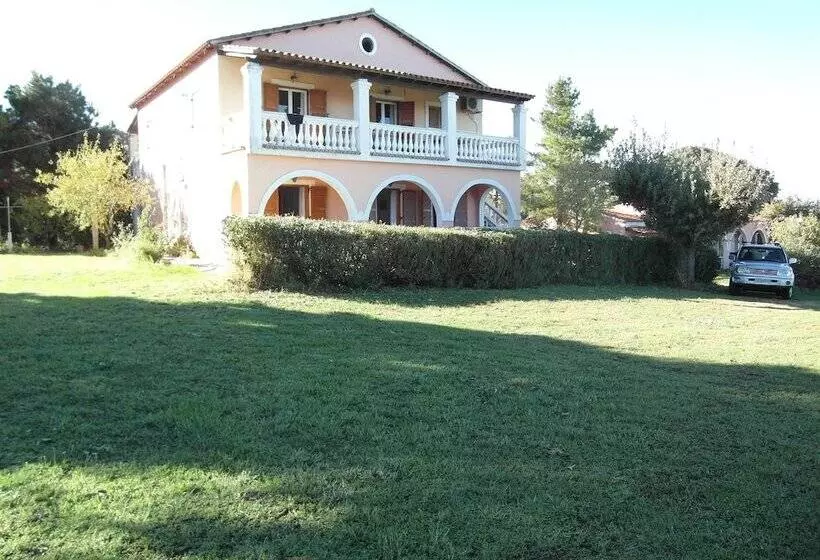 Almiros Apartments