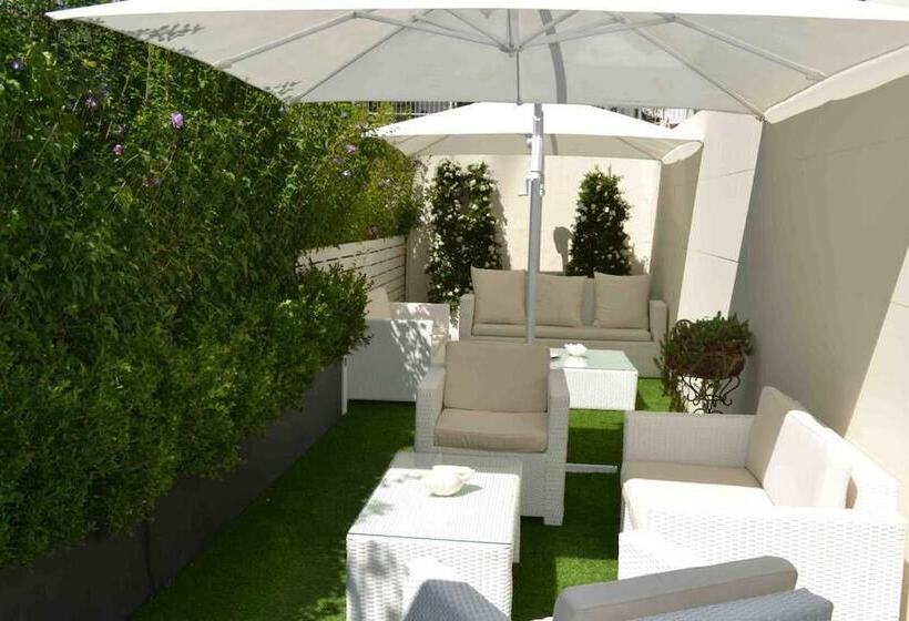 בית מלון כפרי Ardea